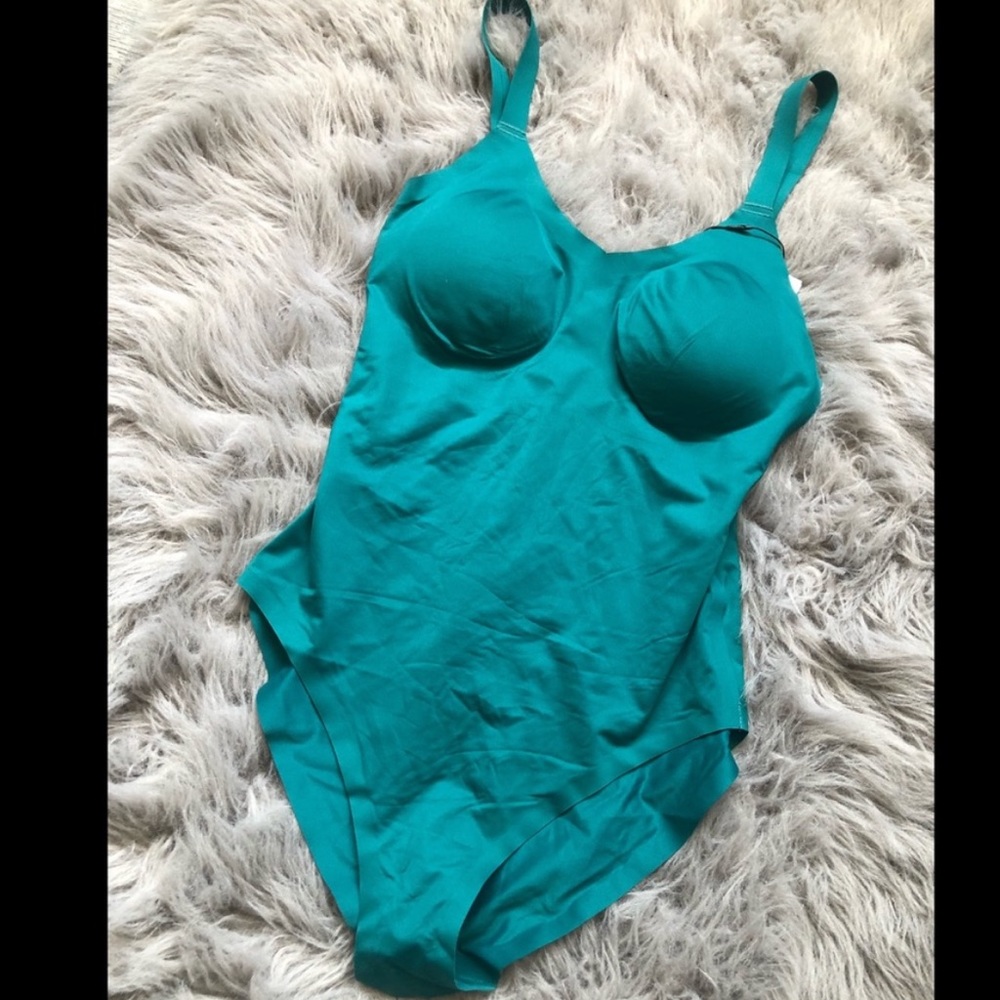 *NEW* Knix Swimsuit